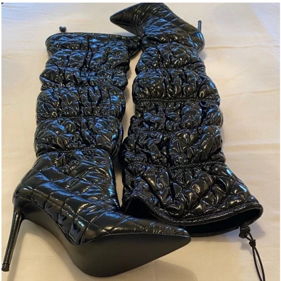 NWOT Steve Madden Black Over the Knee Quilted Stiletto Boots - Size 8 - Picture 8 of 13